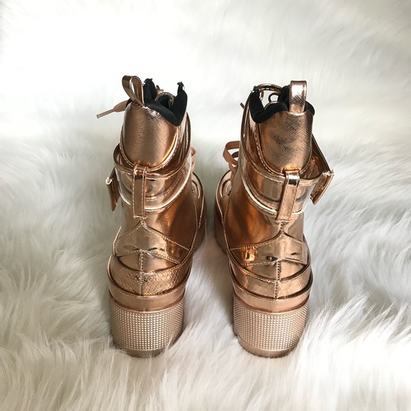 Unilady | Lug Sole Combat Boots - Picture 12 of 17